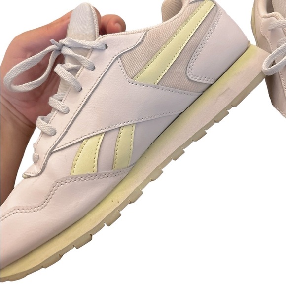 Reebok Women's Harman Classic Run Sneakers - Picture 3 of 10